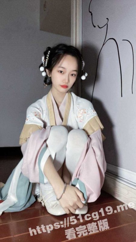 推特网黄博主 04年女大学生 胡椒籽  肛珠/公主裙/女宿舍/洗手间自慰 四大经典喷水系列完整合集-51吃瓜网