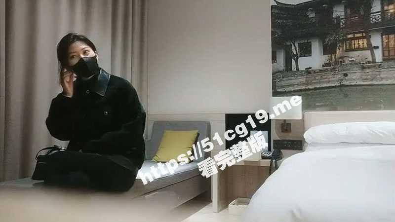 约啪身高185苗条大长腿御姐 小马拉大车 这风情就是给力 翘臀情趣透明内裤挑逗娇吟 轻易就让鸡巴硬邦邦骑乘抽插呻吟-51吃瓜网