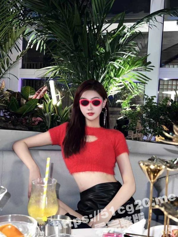 哈尔滨师范大学 校花大奶女神 夏思妍 约炮啪啪 女上位疯狂摇摆榨精视频遭泄密！-51吃瓜网