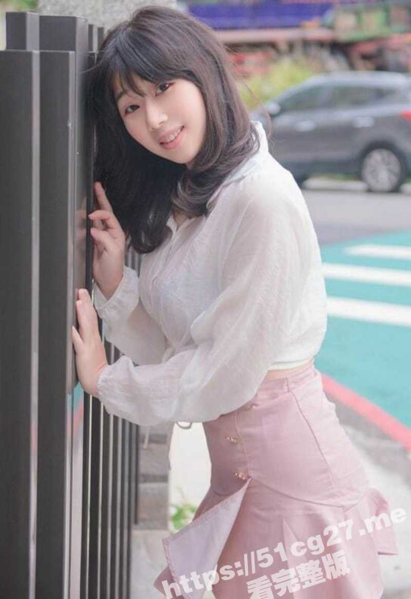 清纯白嫩的小妹 绝品美鲍剃毛 假阳具带钢珠 暴力输出妹子的娇嫩粉穴 高潮喷水欲仙欲死！ - 51吃瓜网-51吃瓜网