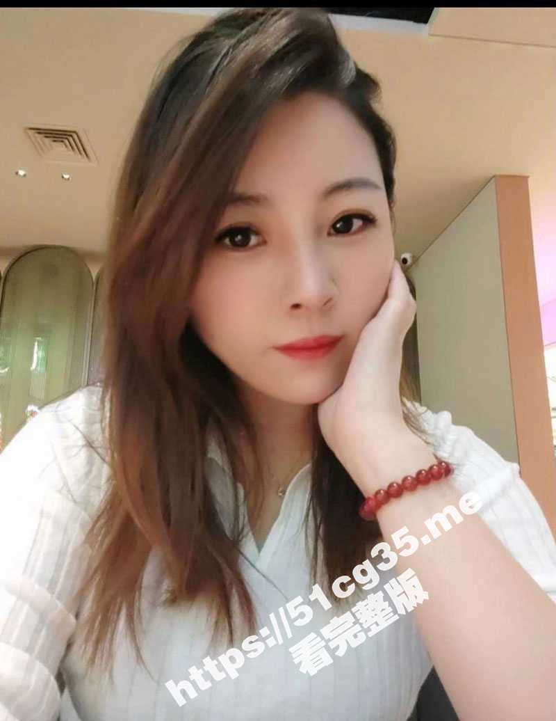 武汉已婚少妇 何雯婷 表面上是别人家的贤妻良母 私底下却下海卖逼赚外快养家 结果被客人拍下视频遭流出 - 51吃瓜网-51吃瓜网