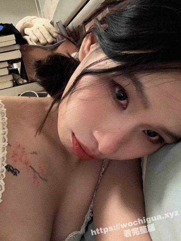分享媳妇的闺蜜 时常在我跟媳妇打炮的时候看她照片 今天终于如愿被我操了-51吃瓜网