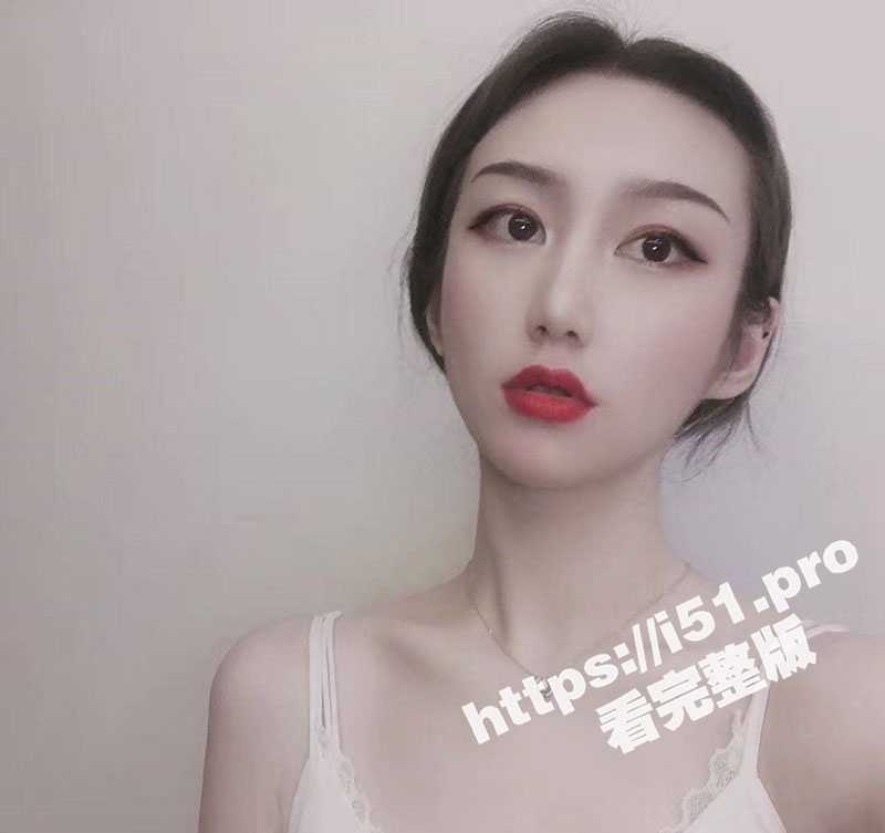 重庆大学美视电影学院 极品校花 王玥汐  男友叫上好兄弟一起玩三人行 两人直接往死里操 逼都操废了-51吃瓜网