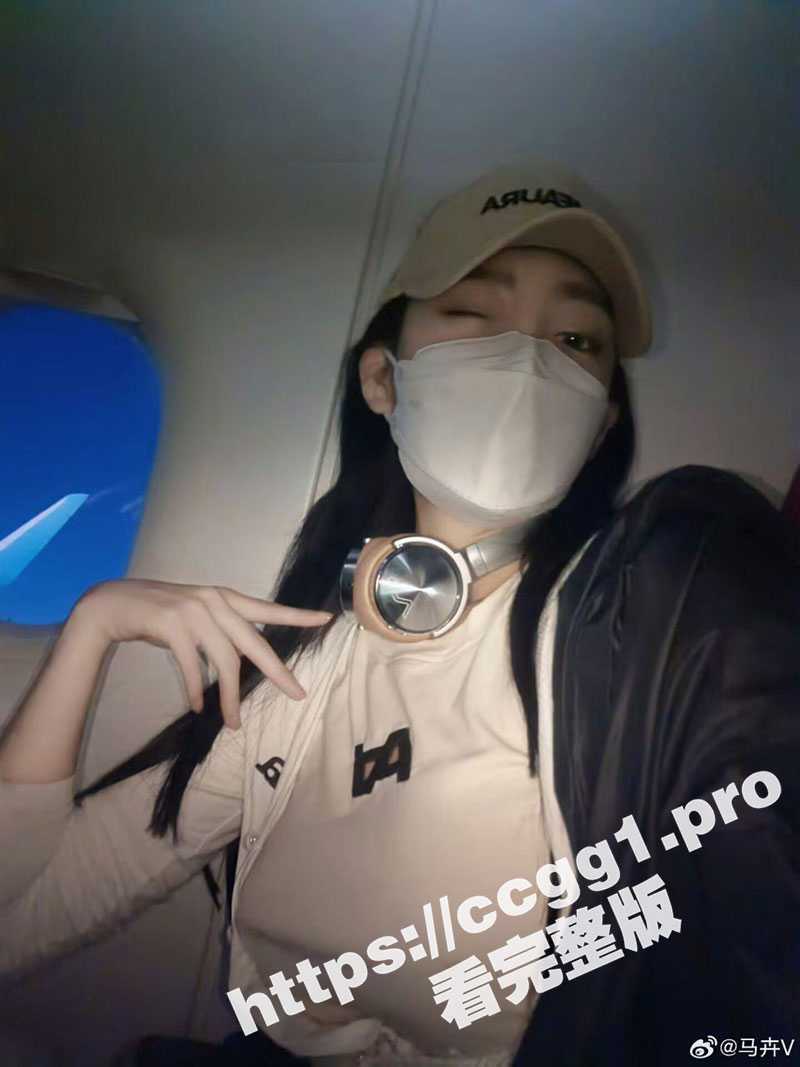 马卉老师养生小课堂 一本正经揉胸展示自己的两颗小葡萄 严重怀疑是主人的任务 - 51吃瓜网-51吃瓜网