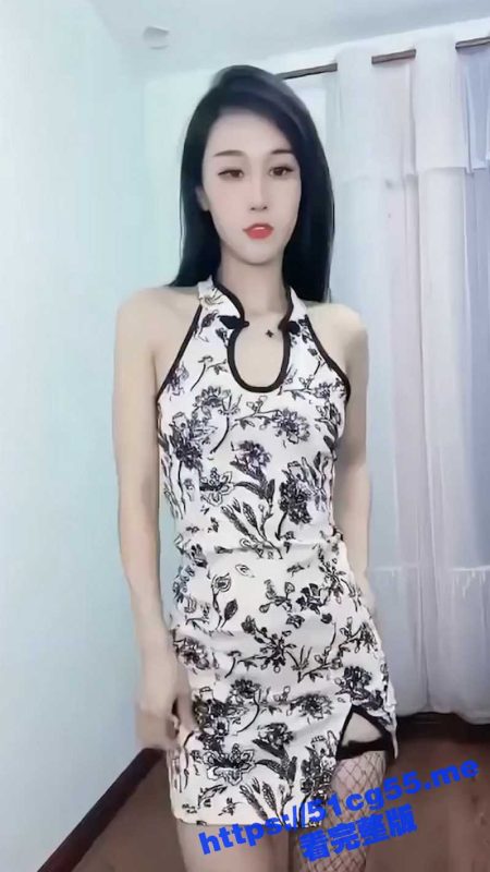 抖音重磅 萌小萌 高价定制裸舞 极致骚逼 自慰不停 高挑的身材配上高颜值看的真是爽啊！-51吃瓜网