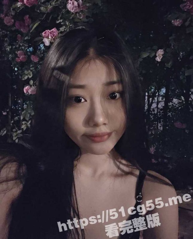 山东枣庄清纯女神 张冉 和男友裸聊视频曝光 展示紧致粉嫩的诱人小蜜穴 全身每一处地方都是极品粉嫩啊-51吃瓜网