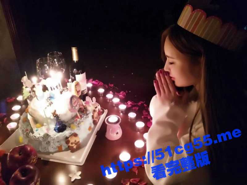 抖音73万粉丝的网红 一个小仙女呀 私密视频被男友贩卖！反差小骚逼被嗷嗷乱干！-51吃瓜网