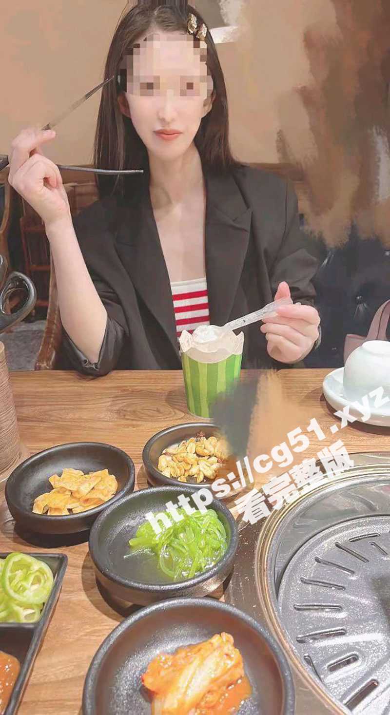 叔嫂乱伦！乱伦大神最爱极品骚嫂子 大嫂经不住勾搭 跟大哥说陪闺蜜逛街 其实主动来我家找我被我疯狂抽插 - 51吃瓜网-51吃瓜网