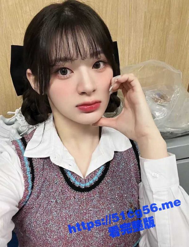 韩国高颜值极品网红 SS223 被金主高价拿下！表面清纯高冷女神 私下却像母狗一样的爱鸡巴！-51吃瓜网