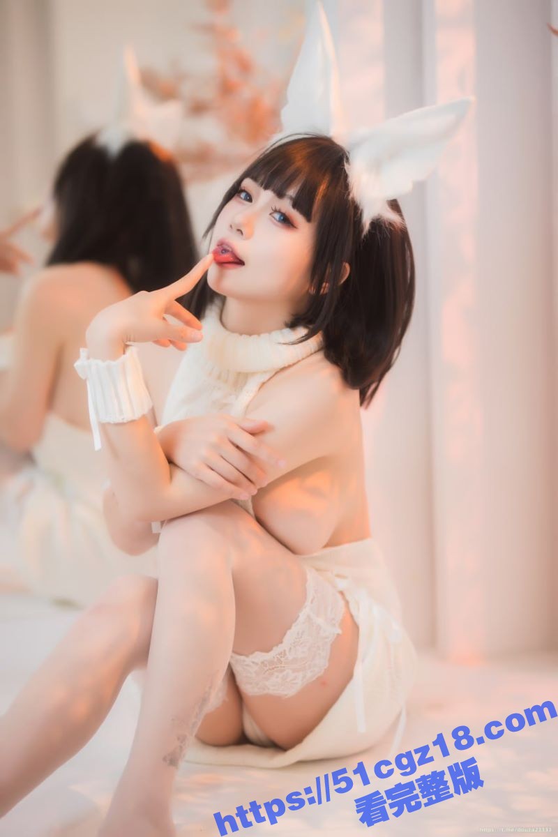 巨乳福利姬 修修猫ww 被现场开盒 魔鬼身体大尺度写真勾引金主 肌肤白嫩美腿修长十分诱人！ - 51吃瓜网-51吃瓜网