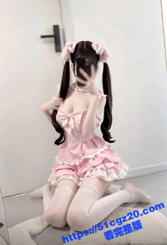 极品萝莉嫩妹 lwedpuppy 自慰福利合集 第三弹 美乳邻家妹直播自慰 樱桃乳夹闪闪发光-51吃瓜网
