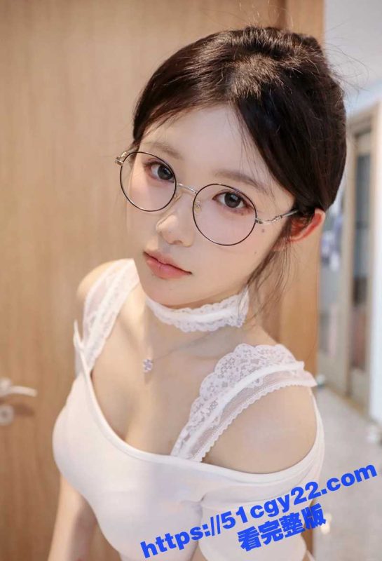 情侣性爱视频泄密 极品小美女酒店做爱被男友偷拍 69互舔玩法超淫 露脸口交无套挨操！-51吃瓜网