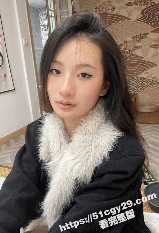 河北保定美女大学生 张依琼 不雅视频流出 清纯女友露脸口交 骑乘后入淫到飞起！-51吃瓜网