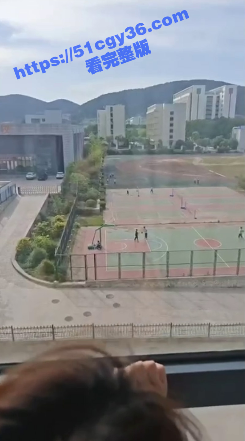 徐州生物医学工程学院 短发少女全裸在教室窗前被男友后入 视频流出全校疯传！ - 51吃瓜网-51吃瓜网