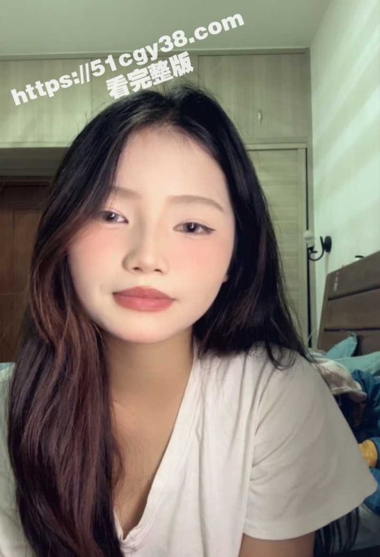 叛逆少女网黄 困困兔 最新直播合集流出 全程露脸假屌自慰 现场换装秀翻全场！-51吃瓜网