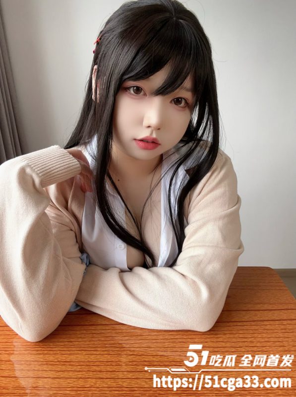 反差母狗 王欣欣 极品颜值学姐 不雅视频流出 完美酮体搭配黑丝长腿 近距离自慰白虎一线天十分诱人！-51吃瓜网