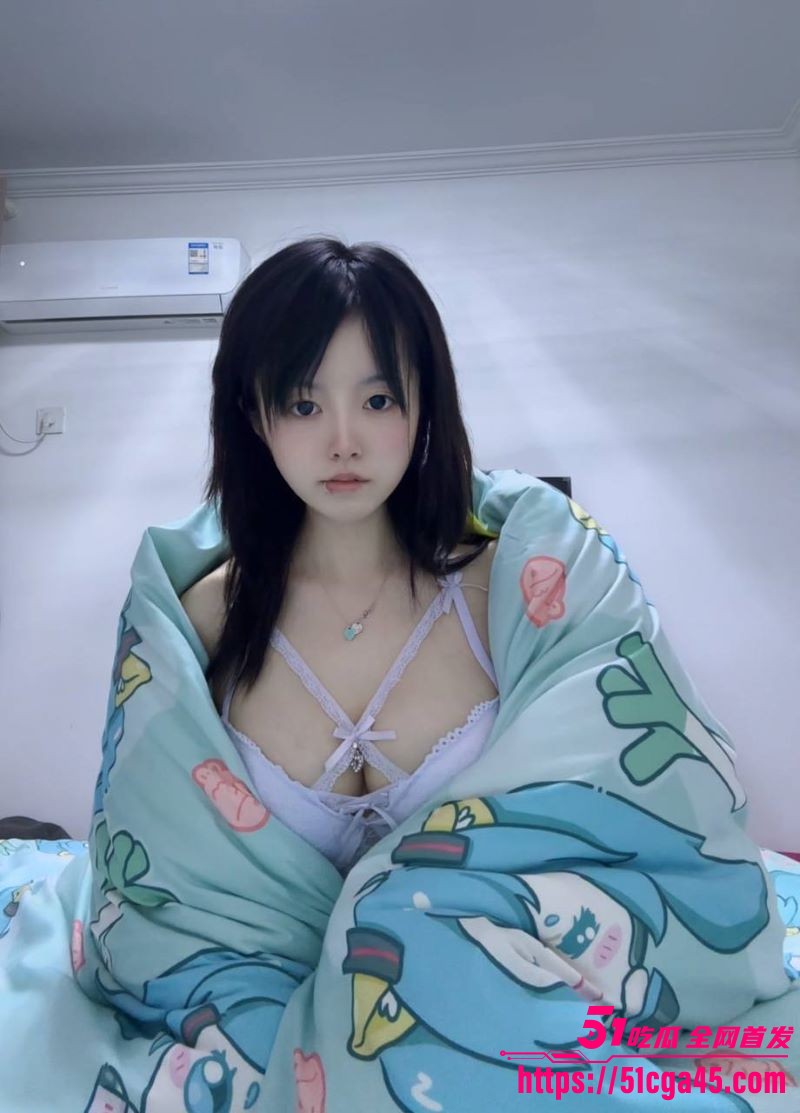 推特大奶女菩萨 乔乔 金主私人定制视频曝光 白嫩巨乳呼之欲出 完美身材引爆欲望！ - 51吃瓜网-51吃瓜网