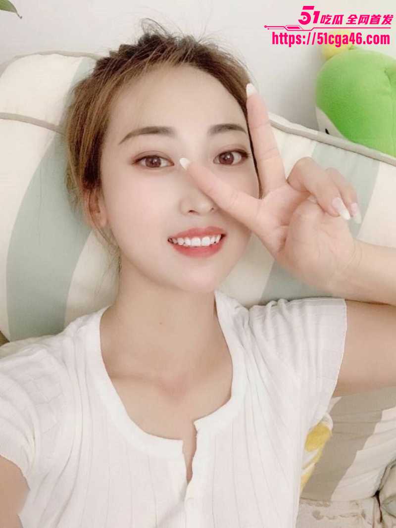 山东少妇 玉儿 饥渴难耐骚母狗 与情人约炮视频流出 清纯外表掩藏荡妇本性 3P口交淫乱至极！ - 51吃瓜网-51吃瓜网