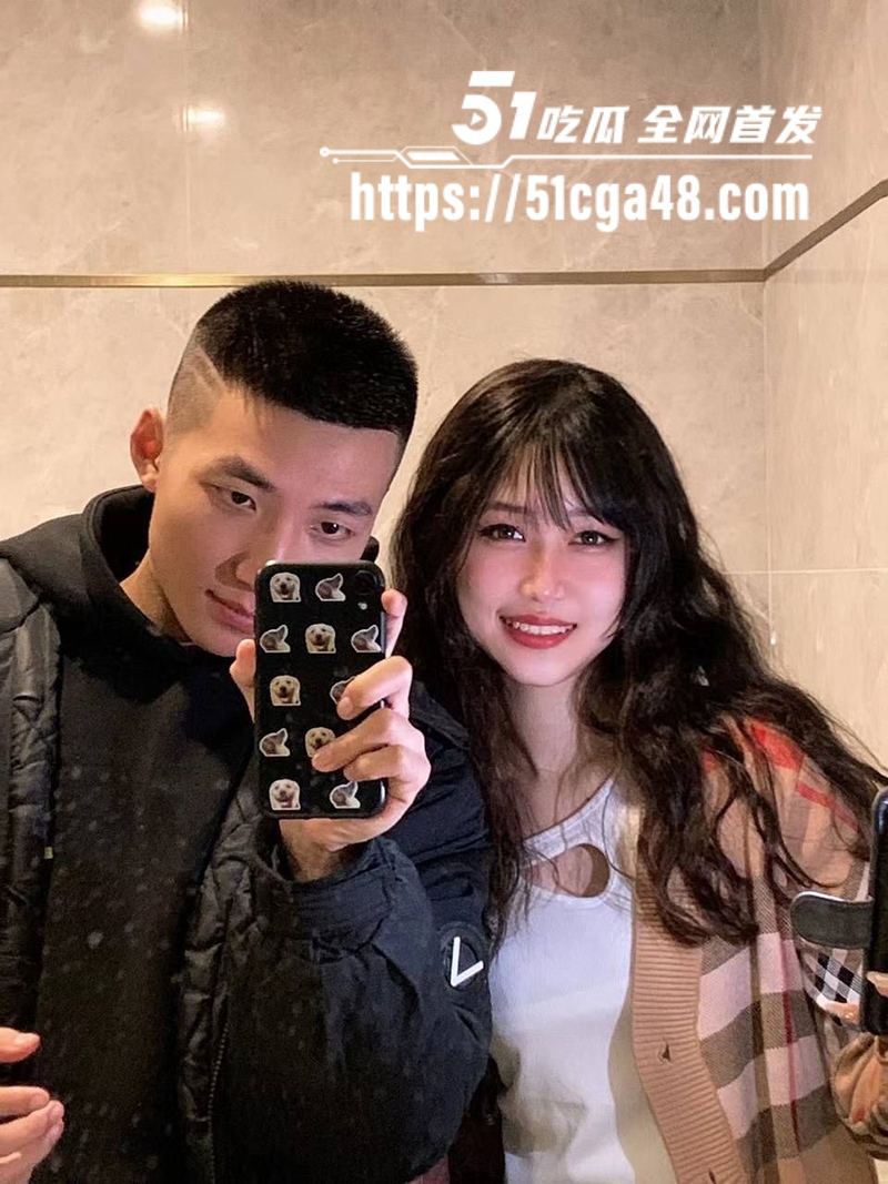 广东顺德 何梦诗 与房地产销售男友 私密性爱视频曝光 性感女神私下竟有着极其淫靡的一面！ - 51吃瓜网-51吃瓜网