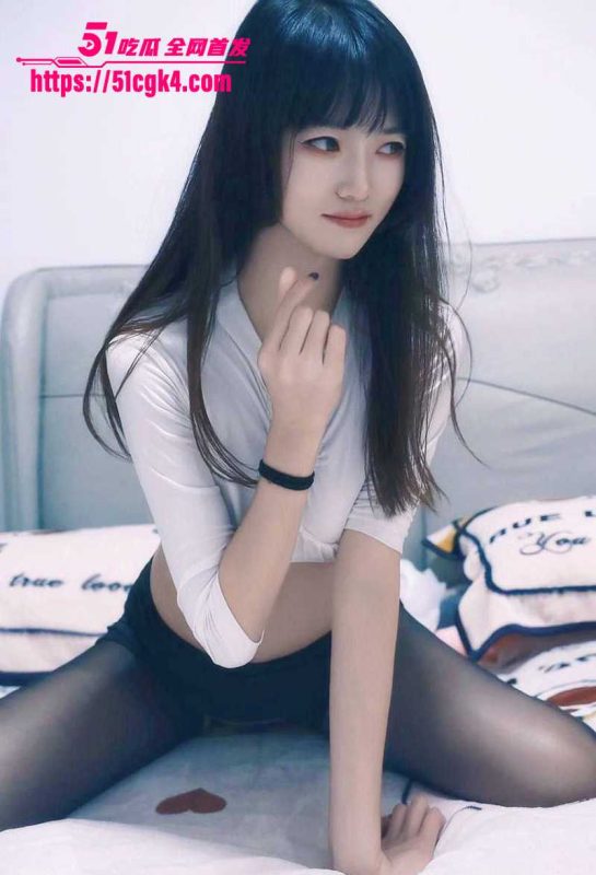 广东中医药大学校花 景嘉怡 不雅视频流出 背着异地男友频繁约炮 穿情趣装玩法超骚 露脸舔屌口活超绝！-51吃瓜网