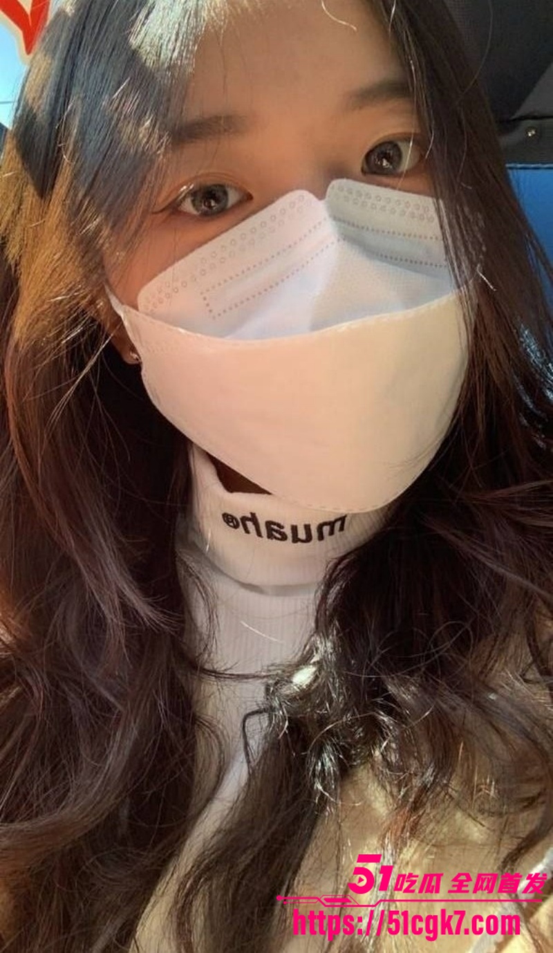 启英高中18岁少女 杨子婷 被大神网上调教 自拍发骚视频 私下惨遭无套爆操！ - 51吃瓜网-51吃瓜网