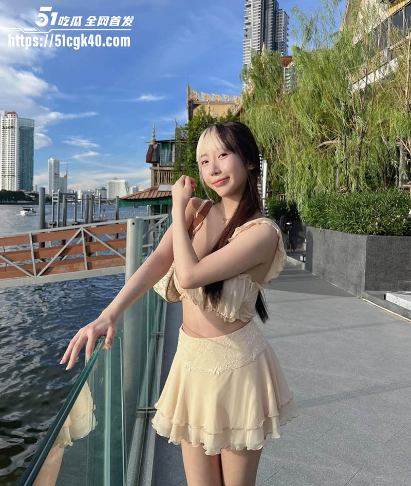 ins极品网红 Sasatorn Buain 私密视频流出 身材极品曲线妖娆 深喉口交无套后入！ - 51吃瓜网-51吃瓜网