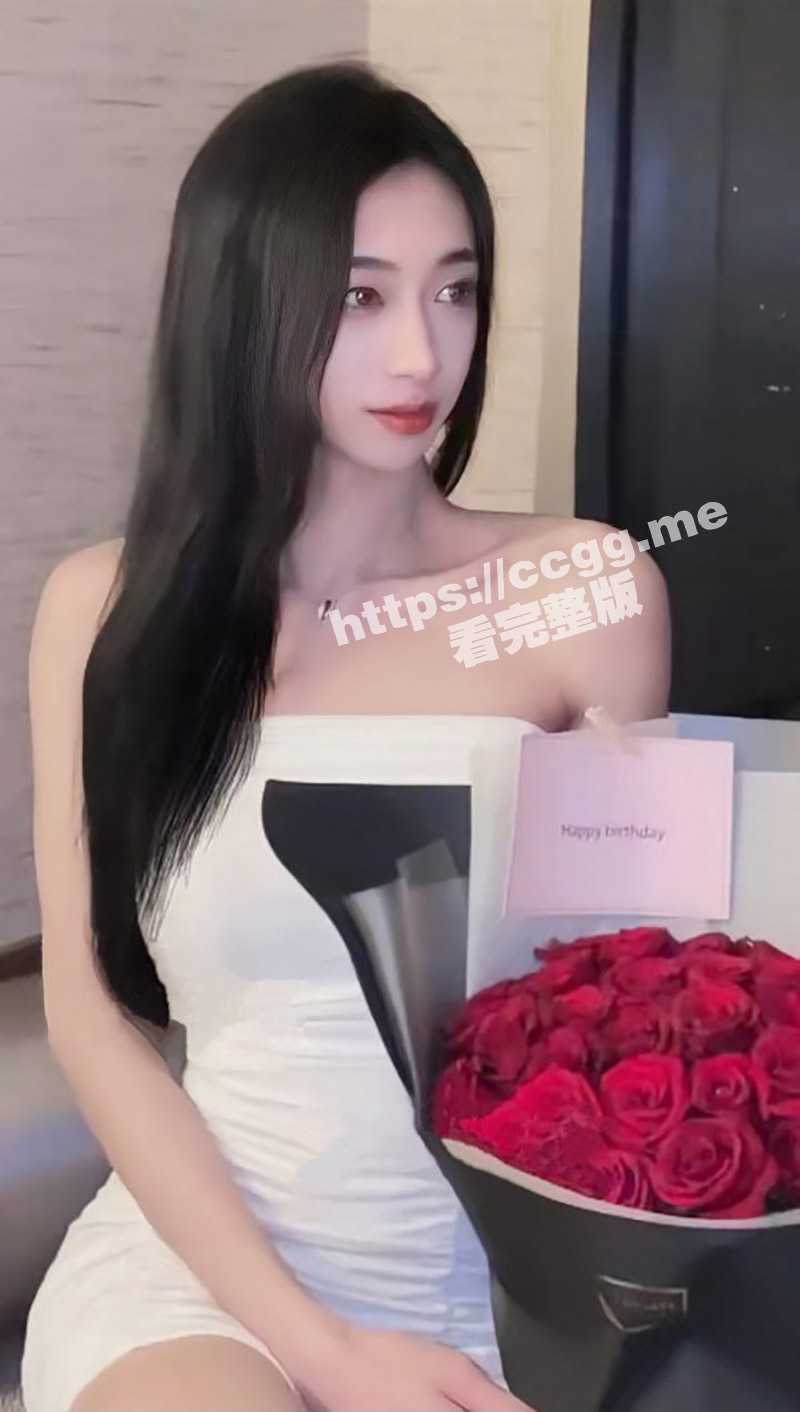 湖南长沙学院 极品美女校花被富二代包养 疯狂吃鸡后入视频泄密流出！ - 51吃瓜网-51吃瓜网