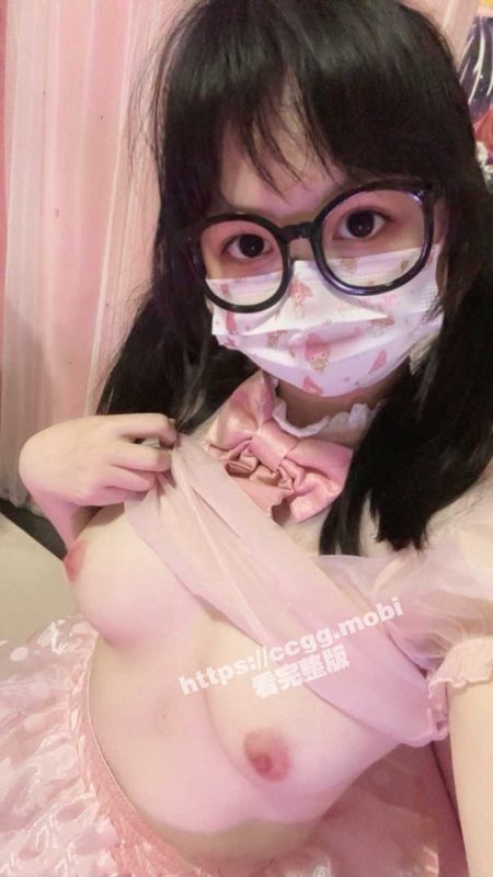 推特萝莉萌妹『呆呆喵』 6月新更变装裸舞/脱衣舞 19V合集-51吃瓜网