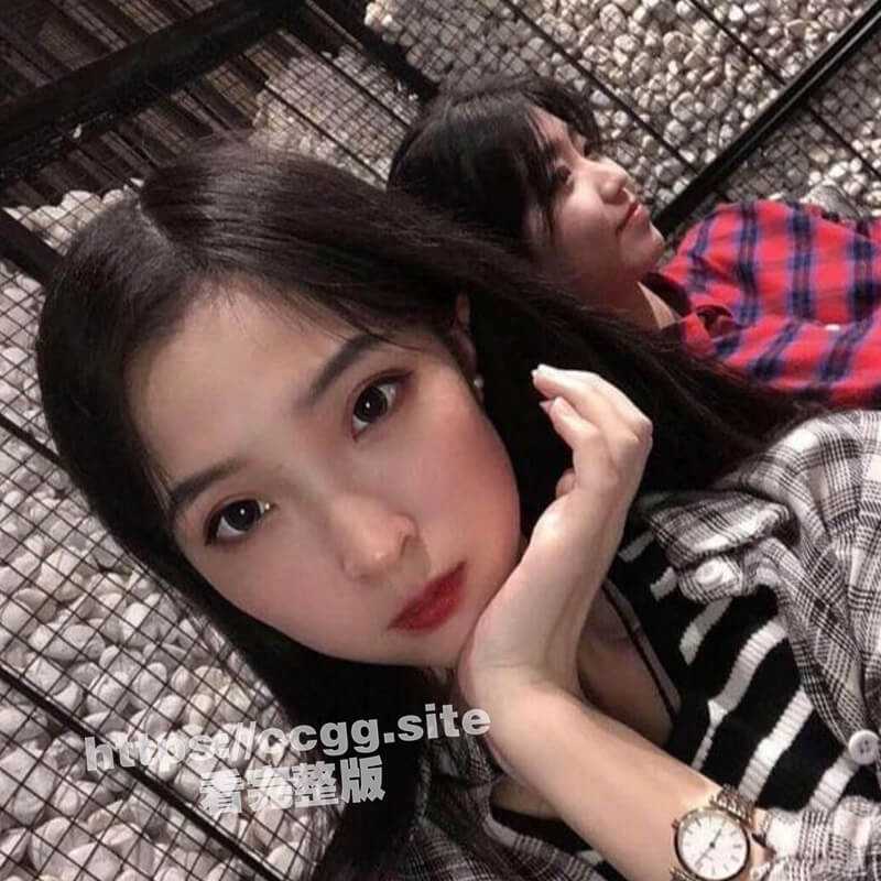 沈阳航天航空大学【李静】背着男友被金主调教约炮曝光被实锤-51吃瓜网