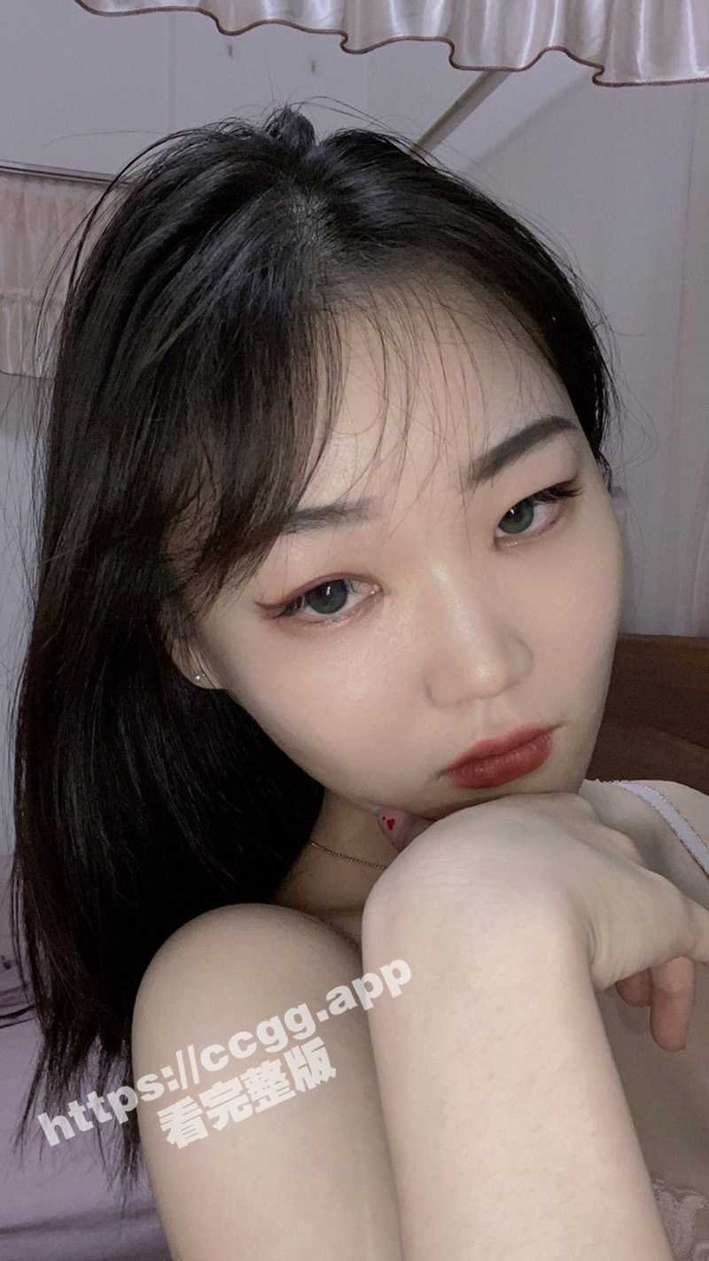 西方龙和子宫纹身图的 反差婊 妹子被网络调教 流出 - 51吃瓜网-51吃瓜网