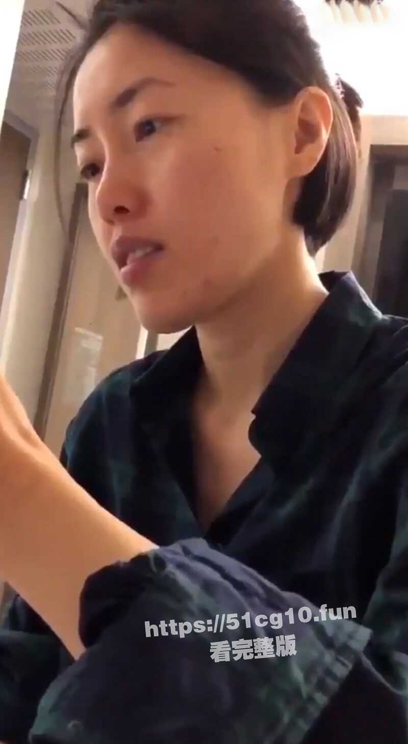 极品反差婊北京骚妇「陶丹」自拍性爱视频流出，长期留美生活看看逼洞都被洋屌干成什么样了 - 51吃瓜网-51吃瓜网