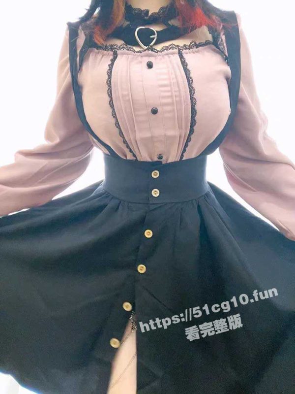 看胸识女人 湖北师范大学 「宋佳」 B站Up主「米饼」被同学认出竟是外网巨乳福利姬 外网骚浪贱的露点视图流出！-51吃瓜网