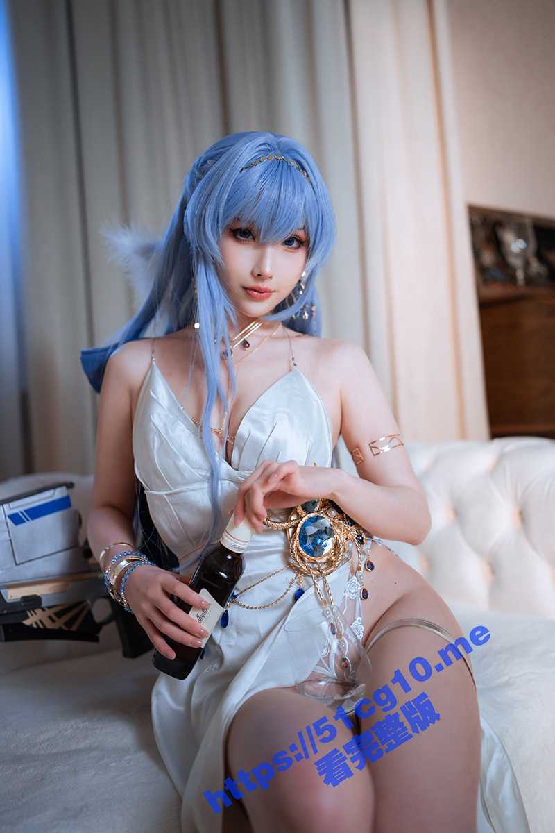 极品网红 涼涼子 海伦礼服 ➕自拍小花絮合集 - 51吃瓜网-51吃瓜网