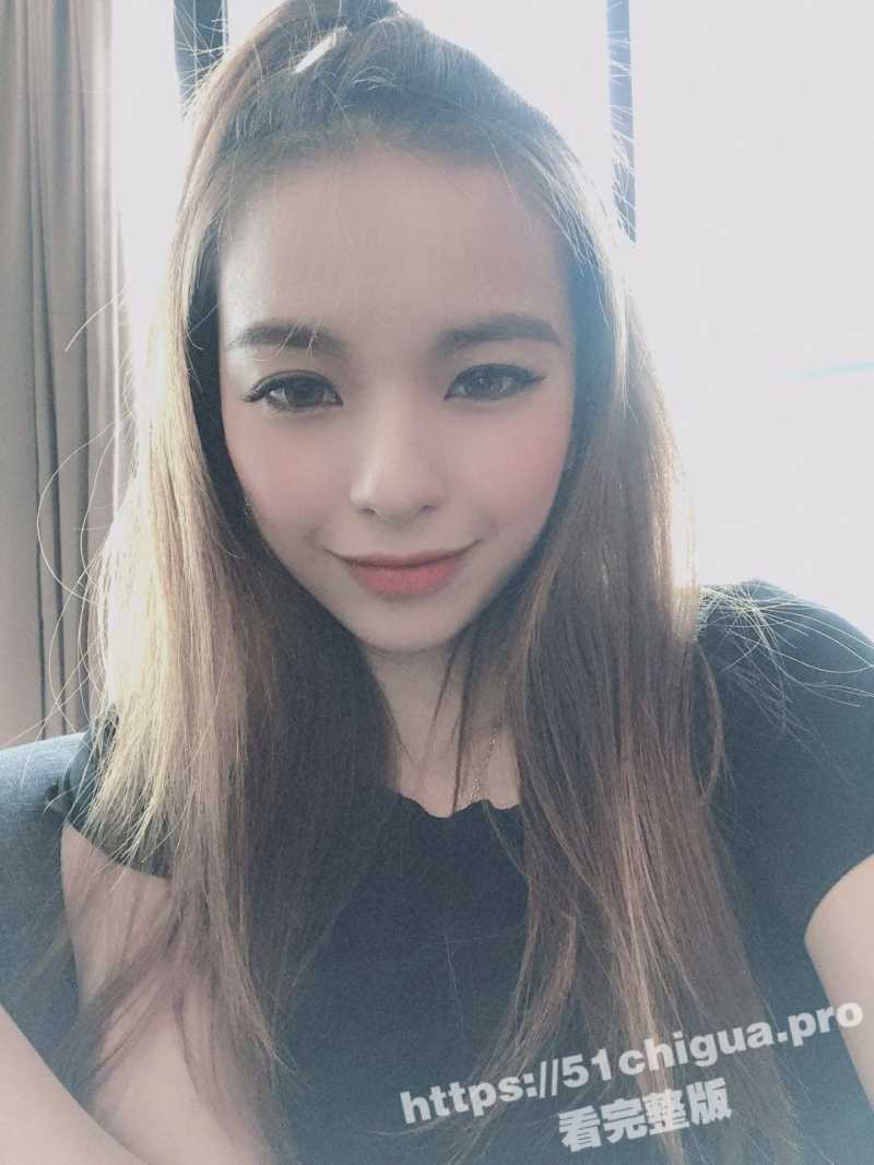 台湾桃园素人少妇 Vivi（李佳薇）黑丝透视装被疯狂后入 多套情趣装性爱视频 高清怼脸第三视角拍摄 - 51吃瓜网-51吃瓜网