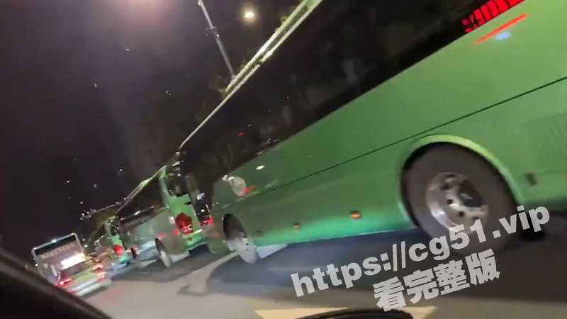 公主请上车！郑州的夜场扫黄大行动 大部队猛攻夜总会！-51吃瓜网