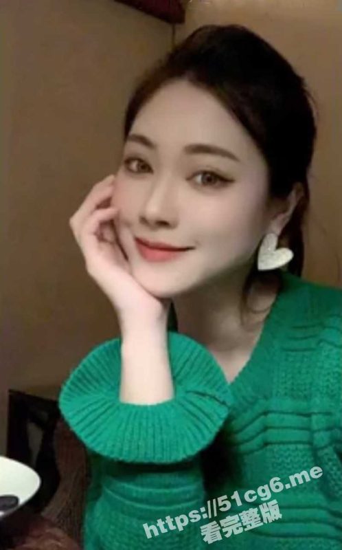 肥猪佬爱舔逼！和黄颜色短发女友 在家和在宾馆啪啪性爱流出 把她操到身体抓狂 语无伦次！-51吃瓜网