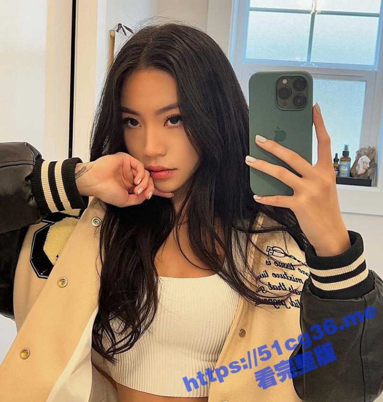 加拿大温哥华华裔博主 Jessica Liu 与男友做爱视频曝光 搞艺术的她 背后还纹了条龙-51吃瓜网