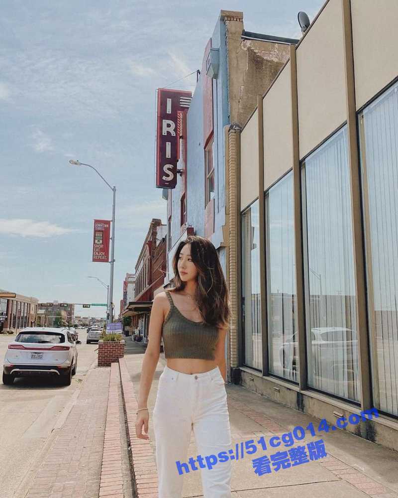 厦门极品反差 留学生钟乐媛 留学目的就是为了吃羊肠 一根不够还要多P 沦为尼哥的几把套子! - 51吃瓜网-51吃瓜网