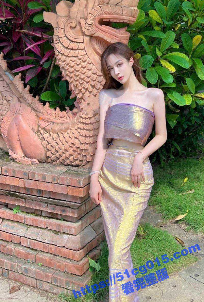 颜值身材双绝 高端名媛 闵雨晴 被富哥流出 奶白嫩乳 蜂腰长腿 娇香可人 小穴无比紧致！ - 51吃瓜网-51吃瓜网