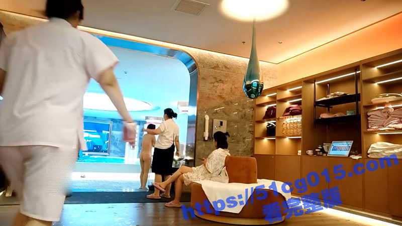偷拍大神潜入河北石家庄金马洗浴汗蒸会所带着手机在女助浴区四处游走！-51吃瓜网
