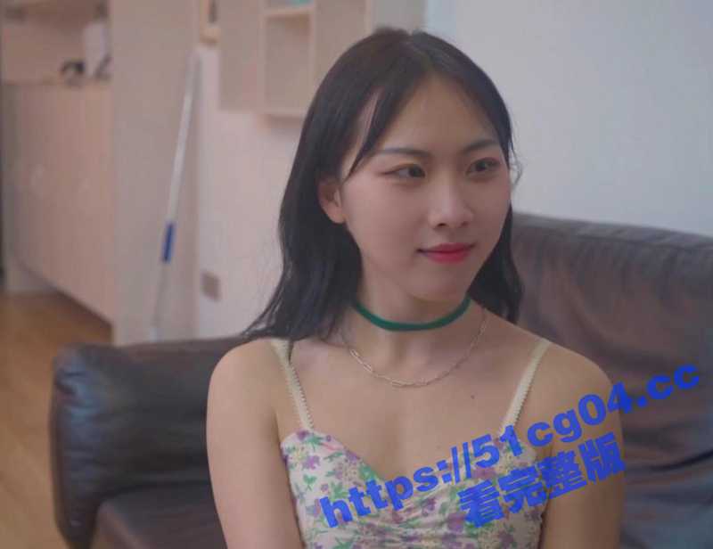 麻豆传媒曲婉婉倾情演绎 女友姐姐穿着黑丝齐逼短裙勾引我 在女友床上与她姐姐肉搏！-51吃瓜网