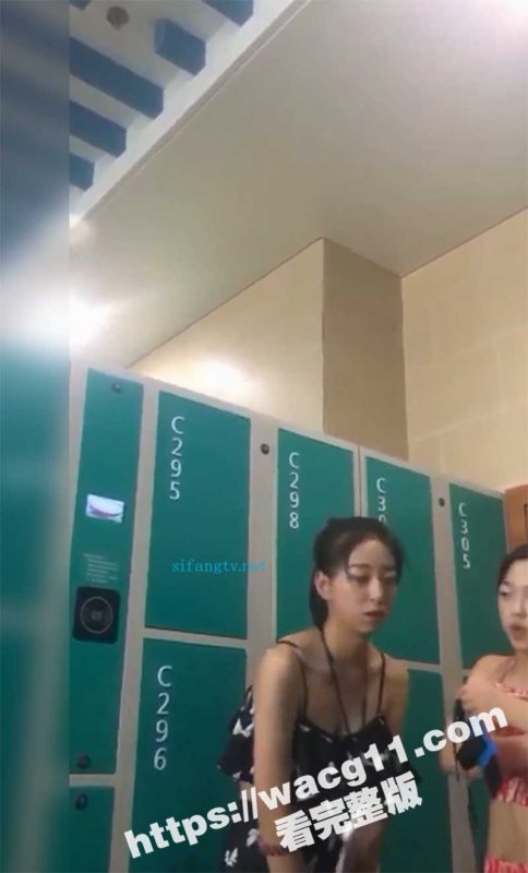水上乐园女性更衣室偷拍！清纯学生妹长腿苗条 极品少妇巨乳身材丰满性感 都是最真实的极品！-51吃瓜网
