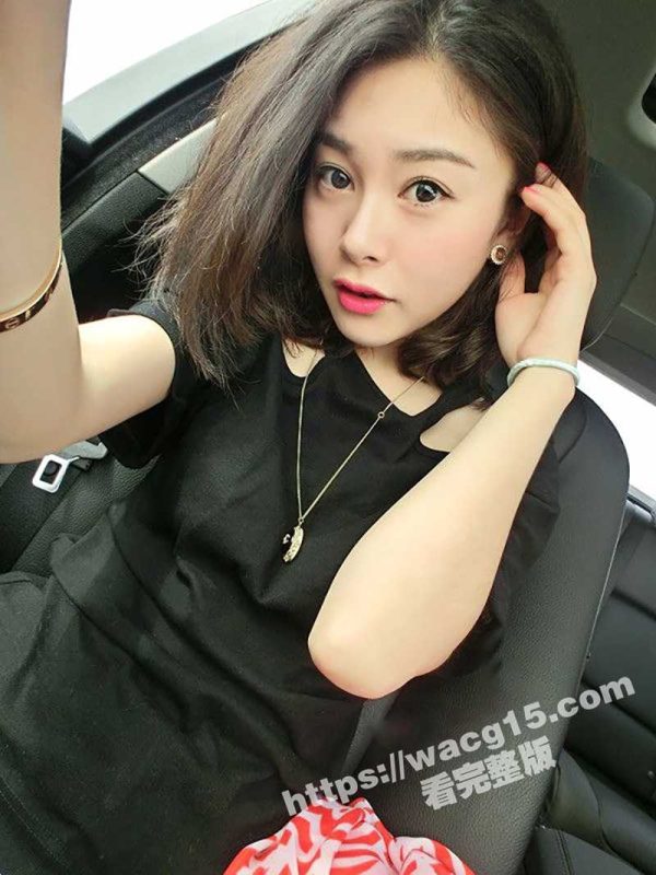 高颜值富婆女王范贵妇日常奢靡成性  私密性爱照流出惹火撩人   奢华生活背后竟是这般反差-51吃瓜网