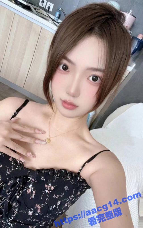 极品高颜值校花 与体育生男友出租屋性爱自拍 灵活蜜舌激情挑逗 后入抽插表情享受！-51吃瓜网