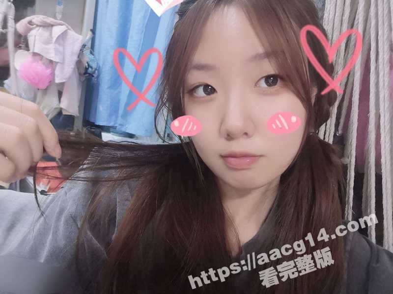 工业学院反差眼镜学姐与男友不雅照曝光  狗链栓脖满地爬行宿舍窗帘自慰 自慰啪啪花样超多-51吃瓜网