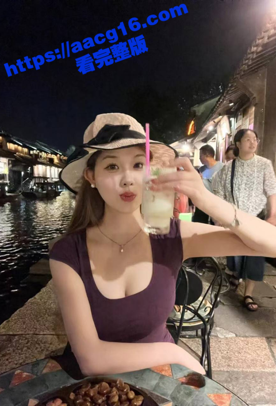 上海社交名媛 姜苏芮 现实身份大曝光 外表高不可攀的她 私下竟是金主爸爸的专属性奴肉便器-51吃瓜网