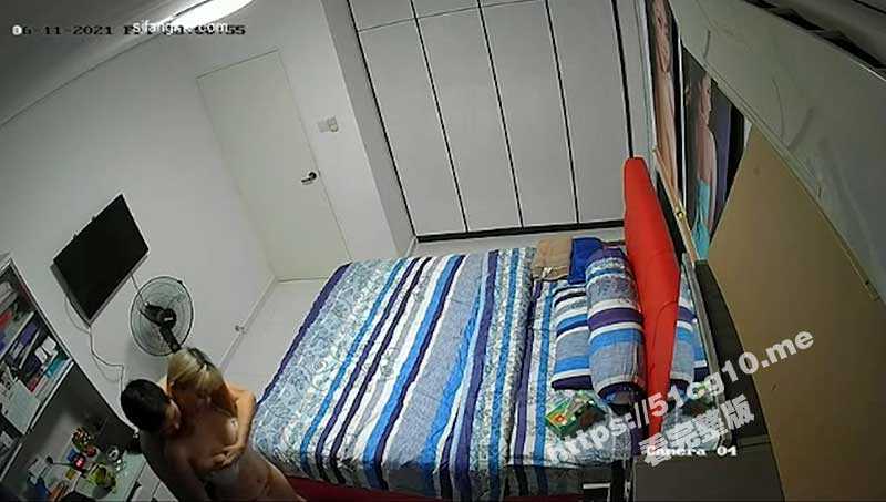 偷情就是刺激！大奶少妇家中出轨小白脸 主动上位骑乘无套内射 对待老公如同死鱼 操完就玩手机-51吃瓜网